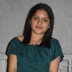 Meet your Posher, Lesley